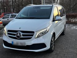 Gebraucht 2020 Mercedes V220 Van / Kleinbus | 34.900 € (Fairer Preis)