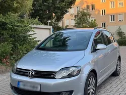 Silber Gebraucht 2009 VW Golf Plus Cross Van / Kleinbus | 5.000 € (Etwas zu teuer)