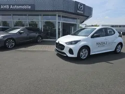 Weiß Gebraucht 2024 Mazda 2 Limousine | 24.490 € (Etwas zu teuer)