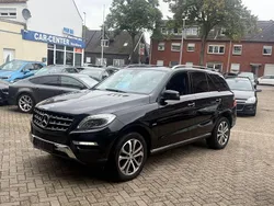 Obsidianschwarz Gebraucht 2012 Mercedes ML350 SUV | 13.999 € (Guter Preis)