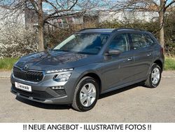Blau Neu 2025 Skoda 105 Limousine | 22.681 €