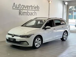 Pure white Gebraucht 2021 VW Golf VIII Life Kombi | 17.490 € (Fairer Preis)
