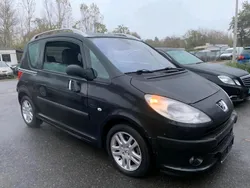 Schwarz Gebraucht 2008 Peugeot 1007 Kleinwagen | 2.300 €