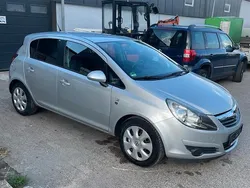Grau Gebraucht 2011 Opel Corsa Limousine | 3.000 € (Fairer Preis)