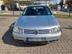 Silber Gebraucht 2003 VW Golf IV Limousine | 1.650 € (Fairer Preis)