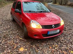 Rot Gebraucht 2012 Renault Clio IV Campus Kleinwagen | 1.000 €