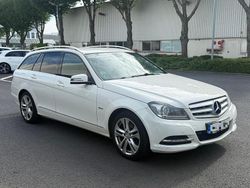 Weiß Gebraucht 2012 Mercedes C250 Avantgarde Kombi | 5.300 €