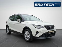 "candy" weiss / dach schwarz Gebraucht 2022 Seat Arona Style SUV | 16.280 € (Fairer Preis)