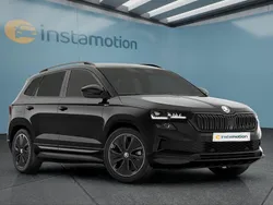 Schwarz Neu 2025 Skoda Karoq SUV | 37.949 € (Fairer Preis)