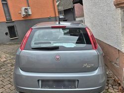 Grau Gebraucht 2006 Fiat Grande Punto Kleinwagen | 800 € (Guter Preis)