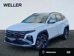 Atlas white, innenraum black, Gebraucht 2025 Hyundai Tucson Prime SUV | 35.890 € (Guter Preis)