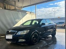 Schwarz Gebraucht 2010 Skoda Octavia Ambiente Limousine | 4.000 € (Superpreis)