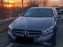 Grau Gebraucht 2014 Mercedes A180 Limousine | 11.999 € (Fairer Preis)