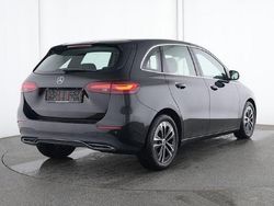 Gebraucht 2024 Mercedes B200 Van / Kleinbus | 29.650 € (Guter Preis)