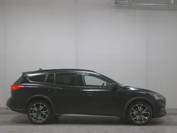 Schwarz Gebraucht 2020 Ford Focus Active Kombi | 12.980 € (Guter Preis)