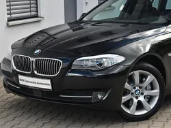 Schwarz Gebraucht 2011 BMW 530 Shadowline Kombi | 14.991 € (Fairer Preis)