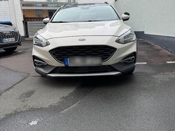 Weiß Gebraucht 2020 Ford Focus Active X Kombi | 12.000 € (Fairer Preis)