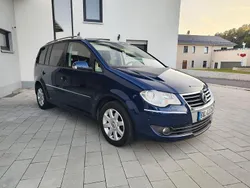 Blau Gebraucht 2008 VW Touran Highline Van / Kleinbus | 4.290 € (Fairer Preis)