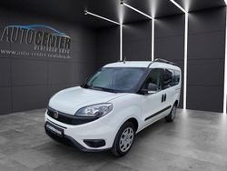 Weiß Gebraucht 2017 Fiat Doblò Pop Van / Kleinbus | 7.980 € (Etwas zu teuer)