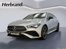 Metalliclack hightechsilber Gebraucht 2025 Mercedes 200 Advanced Plus SUV | 38.780 €