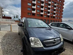 Blau Gebraucht 2006 Opel Meriva Van / Kleinbus | 1.700 € (Fairer Preis)