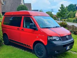 Rot Gebraucht 2008 VW T5 Van | 16.000 €