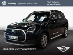 Midnight black metallic Gebraucht 2024 Mini Countryman Essential SUV | 39.990 € (Etwas zu teuer)