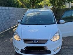 Weiß Gebraucht 2012 Ford Galaxy Champions Edition Van / Kleinbus | 5.700 € (Superpreis)