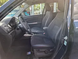 Schwarz Neu 2025 Suzuki Vitara Comfort+ SUV | 30.490 € (Etwas zu teuer)