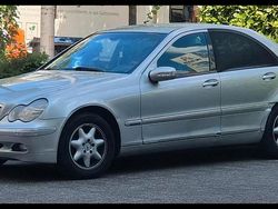 Silber Gebraucht 2003 Mercedes C180 Limousine | 700 € (Superpreis)