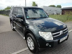 Grün Gebraucht 2008 Mitsubishi Pajero Instyle SUV | 10.000 € (Fairer Preis)