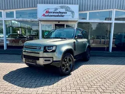 Grün Gebraucht 2024 Land Rover Defender SE Dynamic SUV | 66.900 € (Superpreis)