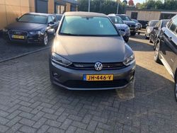 Grau Gebraucht 2016 VW Golf Sportsvan Comfortline Van / Kleinbus | 8.750 € (Fairer Preis)