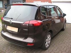 Braun Gebraucht 2015 Opel Zafira Tourer Style Van / Kleinbus | 8.390 € (Guter Preis)