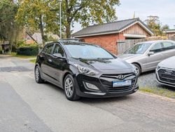 Schwarz Gebraucht 2012 Hyundai i30 Style Limousine | 6.280 € (Guter Preis)