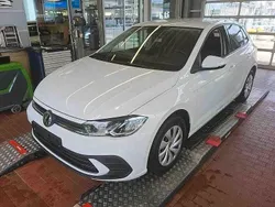 Weiß Gebraucht 2022 VW Polo Life Limousine | 11.590 € (Guter Preis)