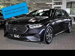 Grau Gebraucht 2024 Mercedes E220 Avantgarde Kombi | 45.850 € (Superpreis)