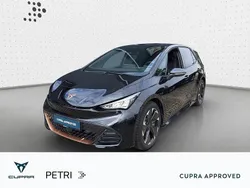 Midnight black metallic Gebraucht 2024 Cupra Born Kleinwagen | 32.830 € (Guter Preis)