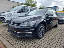 Schwarz Gebraucht 2019 VW Golf VII Join Kombi | 8.989 € (Superpreis)