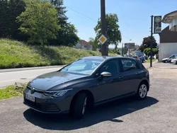 Grau Gebraucht 2020 VW Golf VIII Life Limousine | 16.500 € (Fairer Preis)