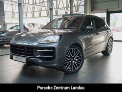Grau Gebraucht 2024 Porsche Cayenne SUV | 118.890 €