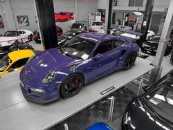 Violett Gebraucht 2016 Porsche 911 GT3 RS Coupé | 179.900 € (Etwas zu teuer)