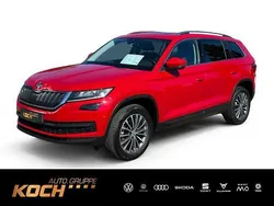 Velvet rot metallic Gebraucht 2020 Skoda Kodiaq Style SUV | 28.930 € (Fairer Preis)