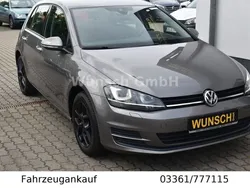 Grau Gebraucht 2016 VW Golf VII Comfortline Limousine | 11.490 € (Fairer Preis)