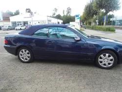 Blau metallic Gebraucht 1999 Mercedes CLK200 Avantgarde Cabrio | 3.388 € (Superpreis)