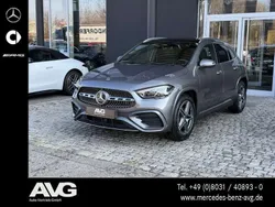 Grau Gebraucht 2025 Mercedes GLA200 AMG SUV | 43.300 € (Fairer Preis)
