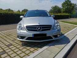 Mercedes R320