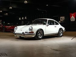 Silber Gebraucht 1971 Porsche 911 | 155.911 €
