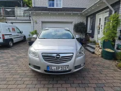 Grau Gebraucht 2011 Opel Insignia Design Edition Kombi | 2.500 € (Guter Preis)