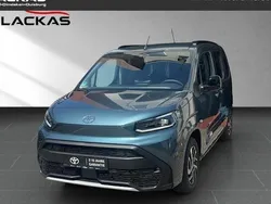 Blau Gebraucht 2024 Toyota Proace Verso City Kombi | 33.890 € (Teuer)